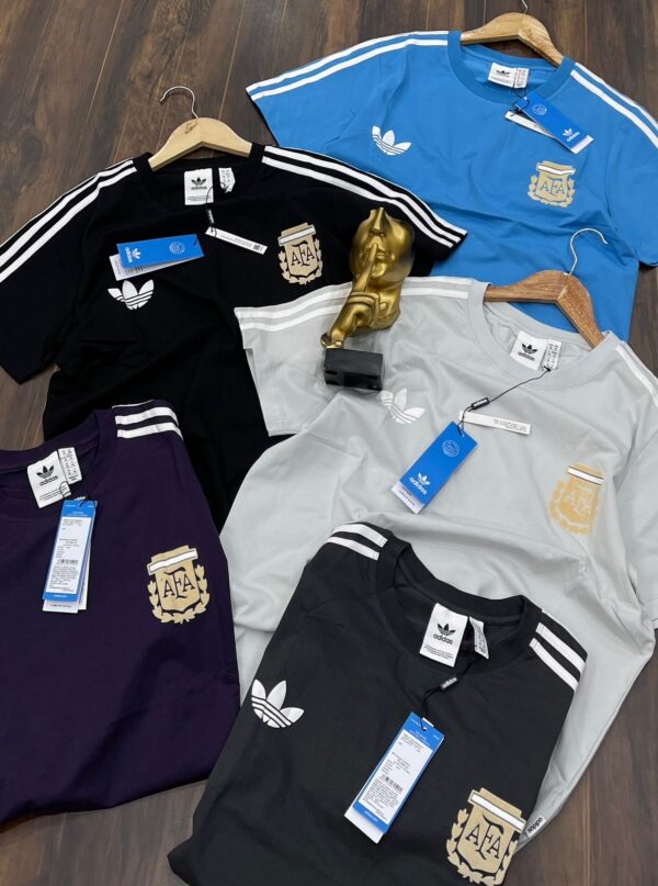 Adidas tshirt